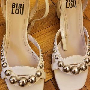 Open Toe Strappy Sandals In Beige